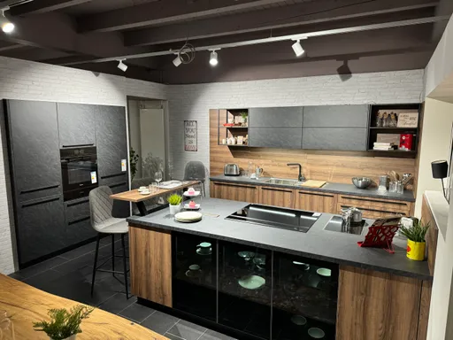 Harmonische Küche - Ausstellungsstück in Bäumenheim Koje 55